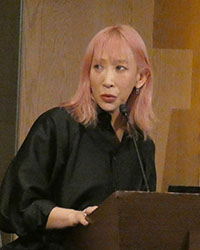 写真家・映画監督　蜷川　実花様